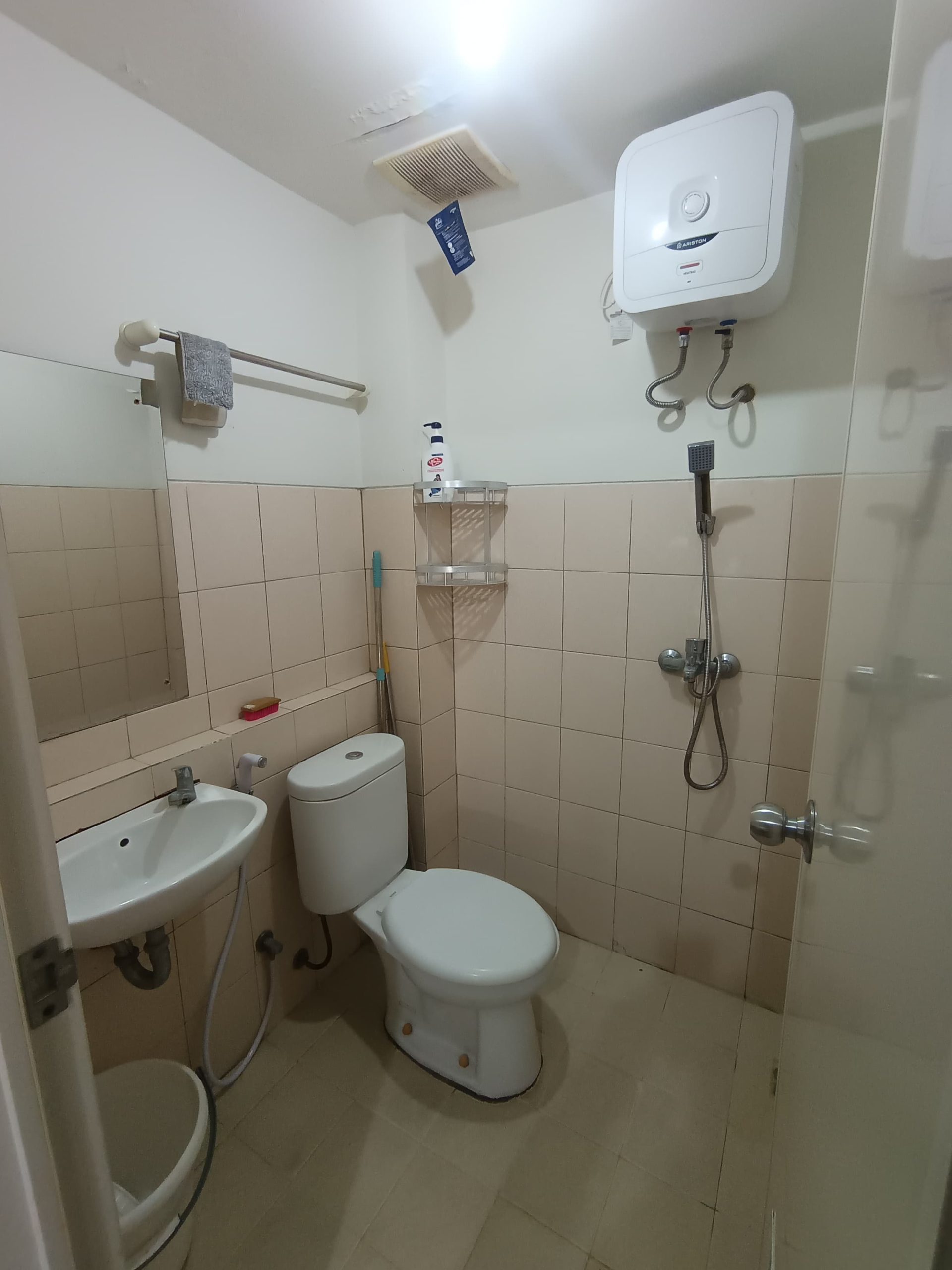 Apartemen Pakubuwono N8C5 Foto kmr mandi